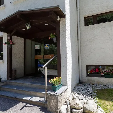 Apartment Hautes Aiguilles 8b *