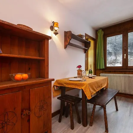 Apartment Hautes Aiguilles 8b *
